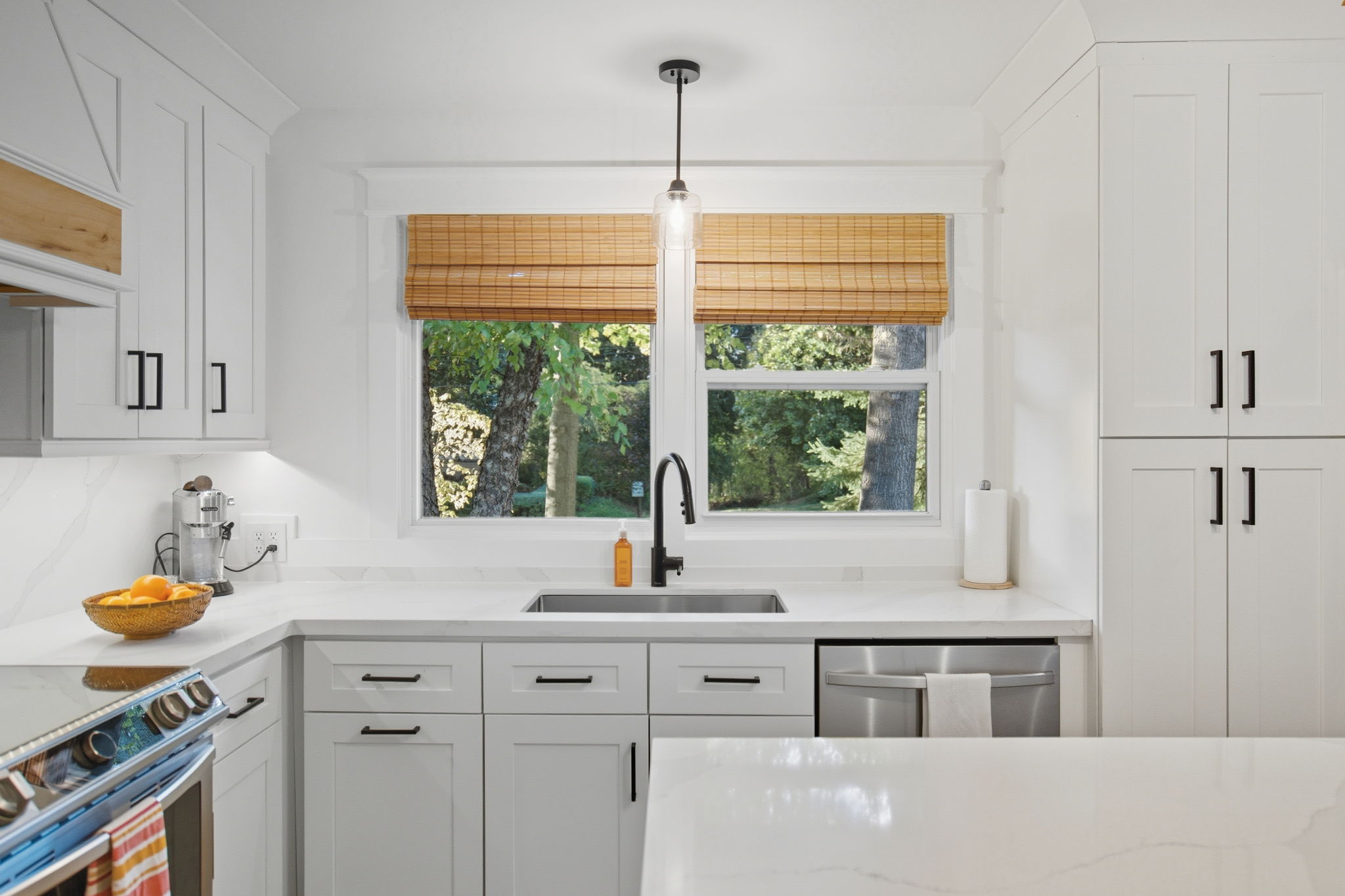 54-web-or-mls-570 Westview Ave, Ancaster-54