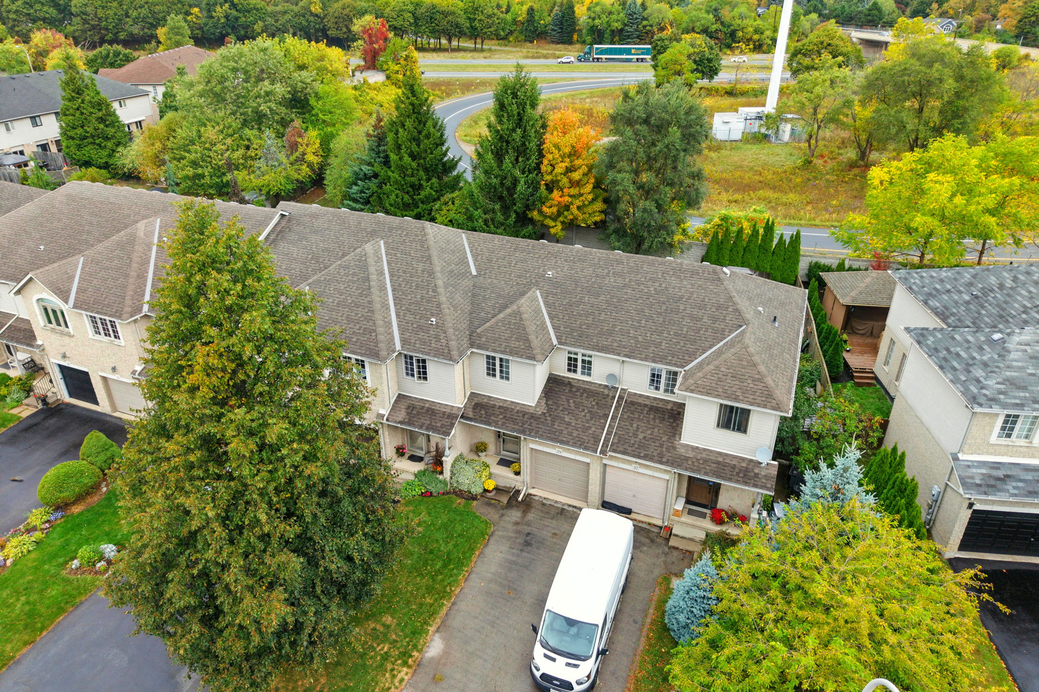 55-web-or-mls-39 Foxborough Dr, Hamilton-55
