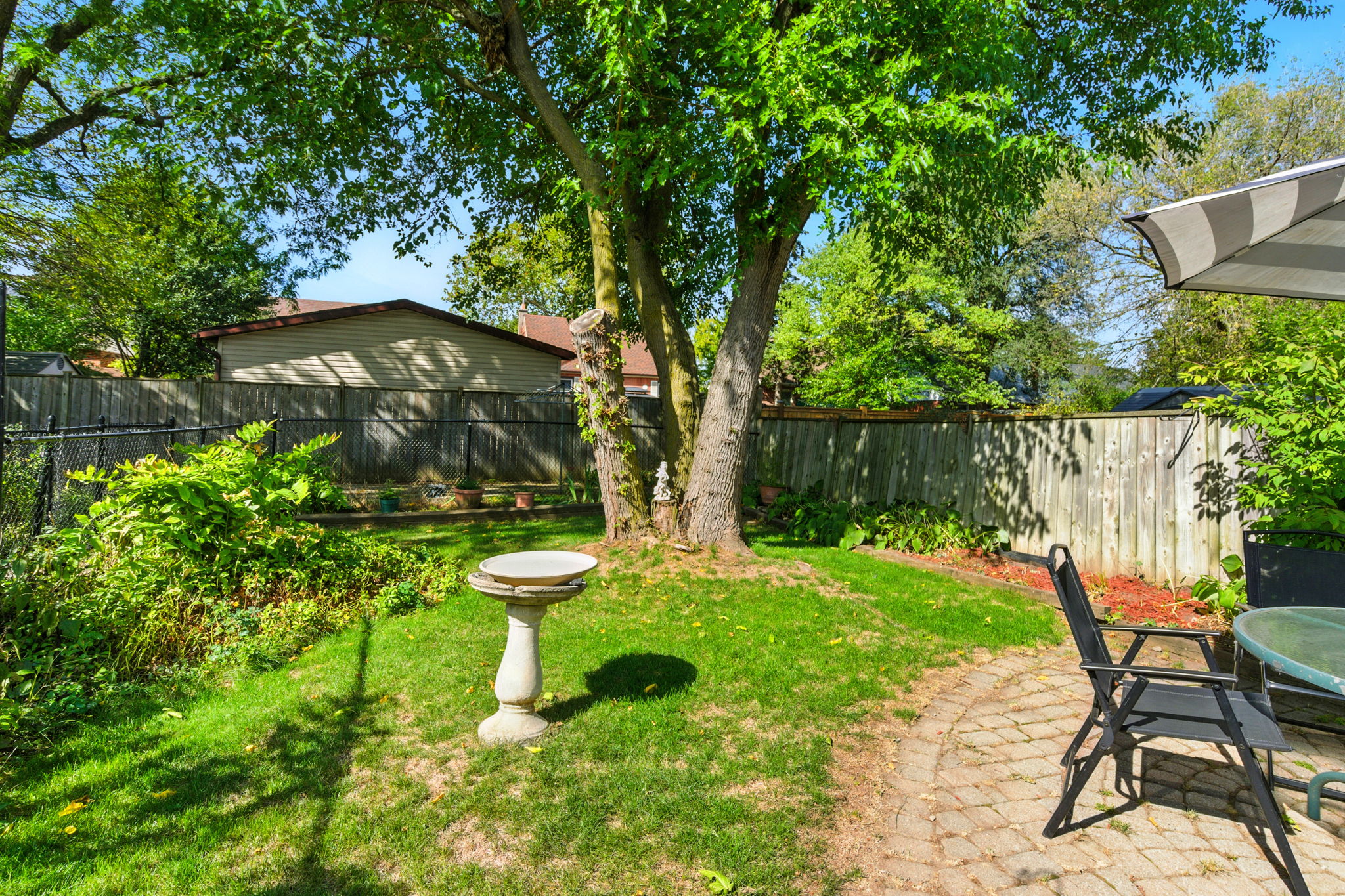 57-web-or-mls-210 E 12th St, Hamilton-57