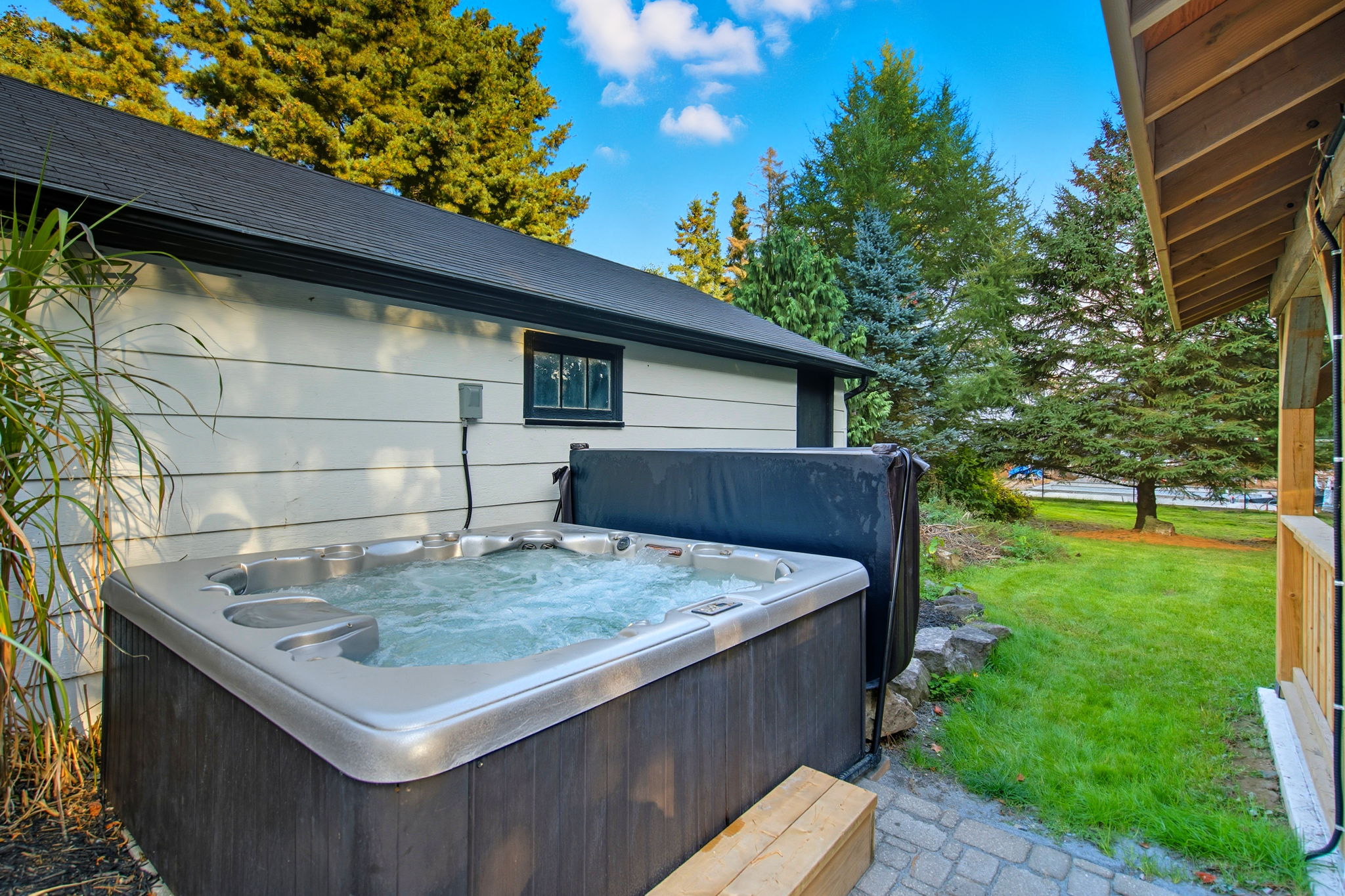 60-web-or-mls-570 Westview Ave, Ancaster-60