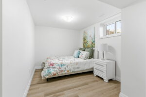 63-web-or-mls-115 McElroy Rd E, Hamilton -63