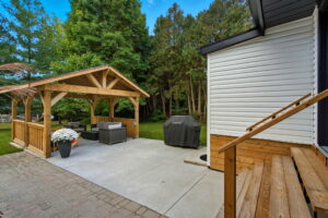 76-web-or-mls-570 Westview Ave, Ancaster-76