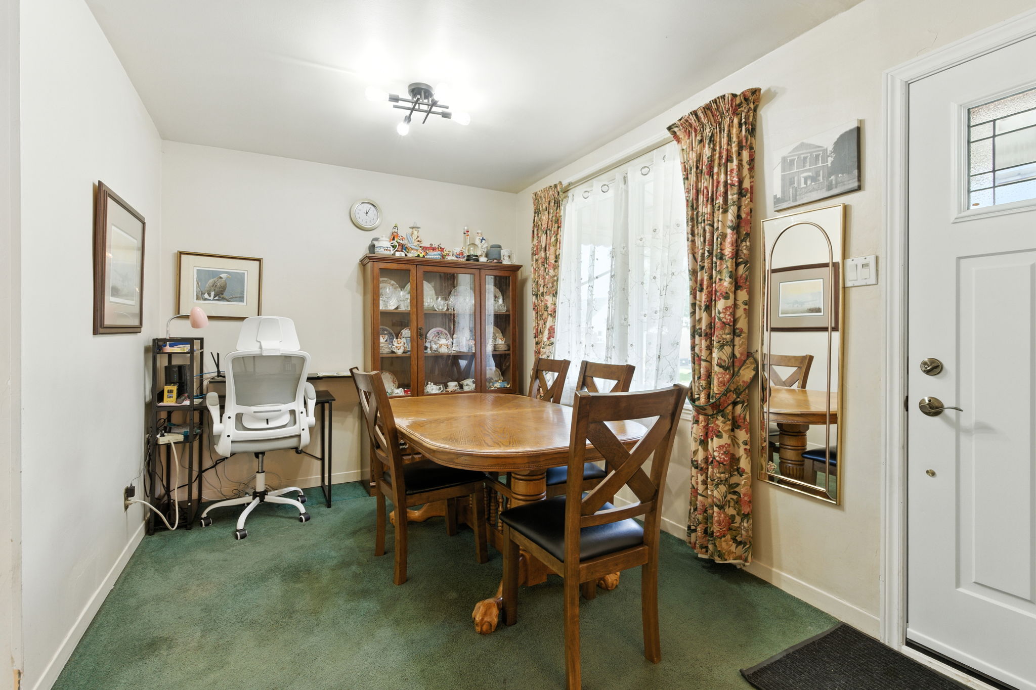 8-web-or-mls-210 E 12th St, Hamilton-8