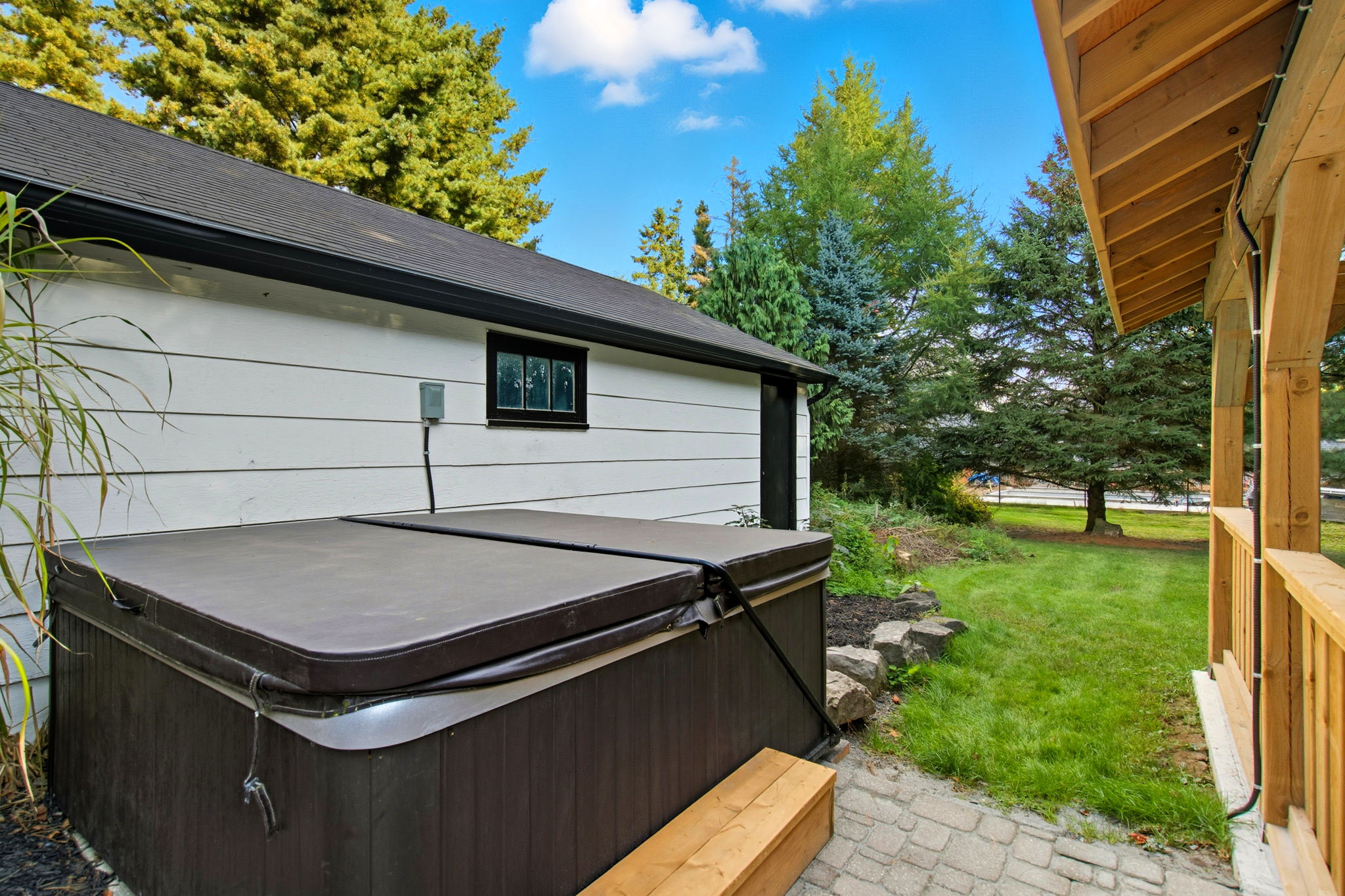 81-web-or-mls-570 Westview Ave, Ancaster-81