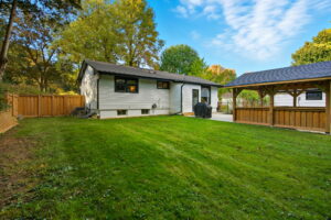 83-web-or-mls-570 Westview Ave, Ancaster-83