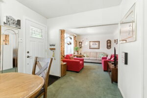 9-web-or-mls-210 E 12th St, Hamilton-9