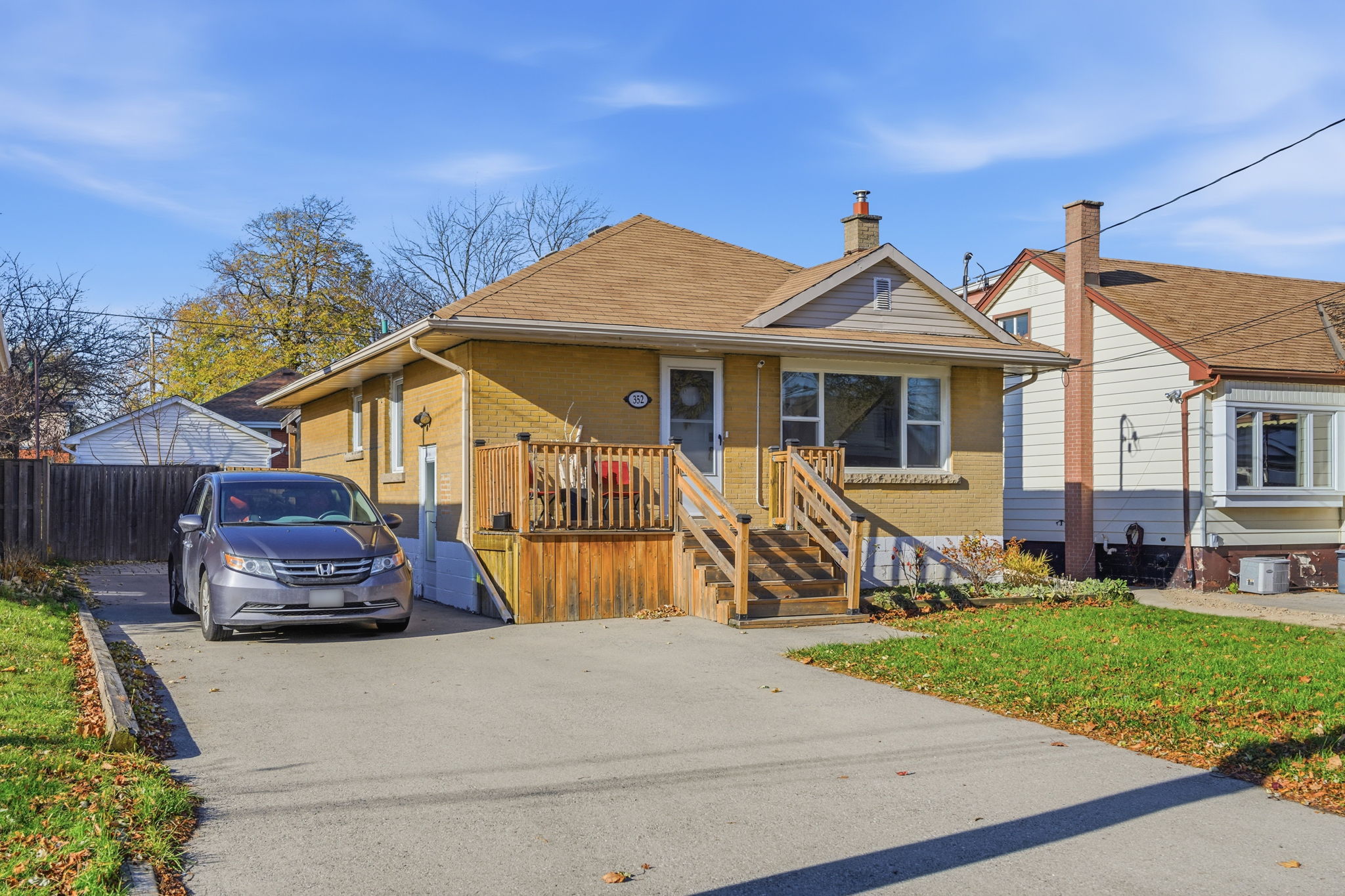 1-web-or-mls-352 E 28th St, Hamilton-1