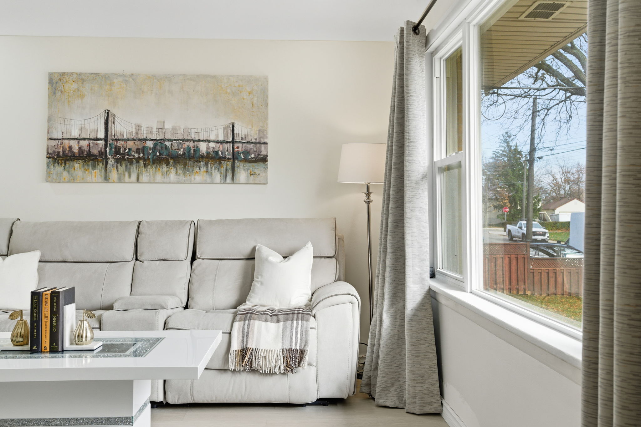 11-web-or-mls-352 E 28th St, Hamilton-11