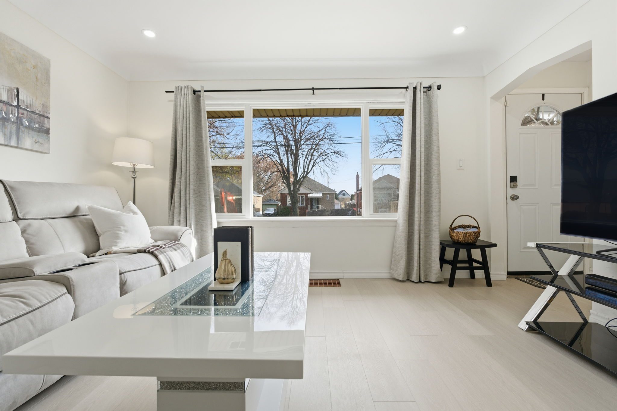 14-web-or-mls-352 E 28th St, Hamilton-14