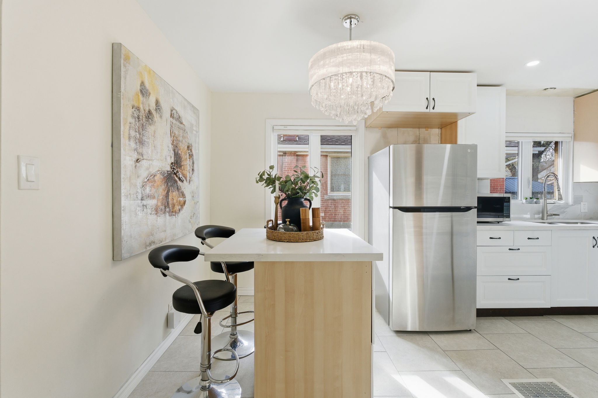 18-web-or-mls-352 E 28th St, Hamilton-18