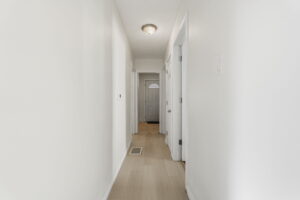 26-web-or-mls-352 E 28th St, Hamilton-26