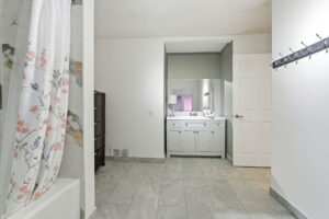 33-web-or-mls-352 E 28th St, Hamilton-33