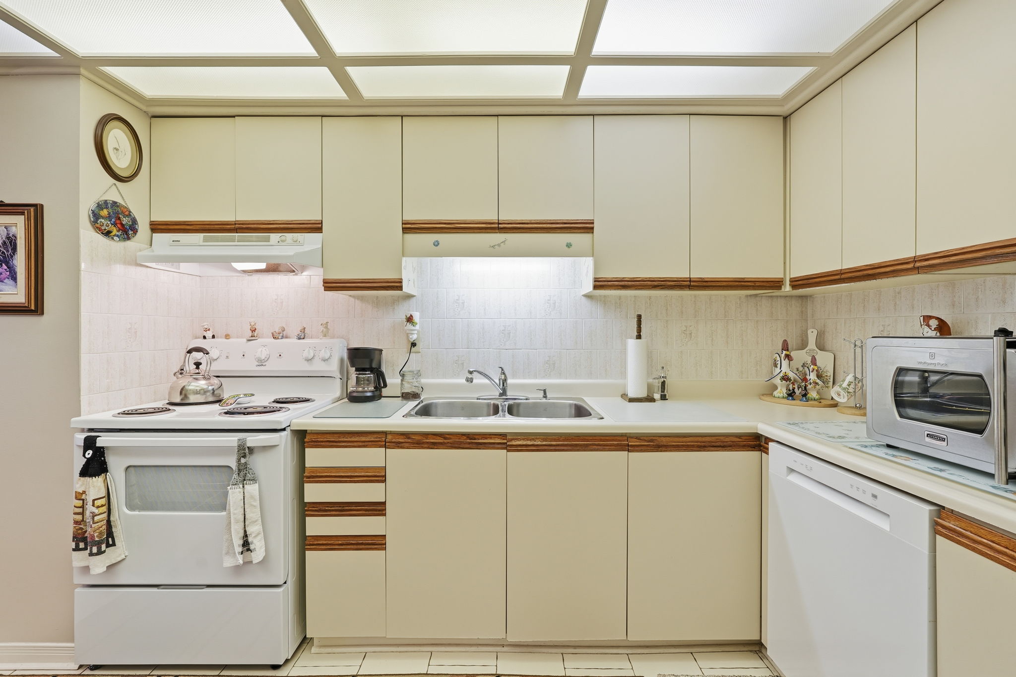 17-web-or-mls-1675 Upper Gage Ave 1, Hamilton-17