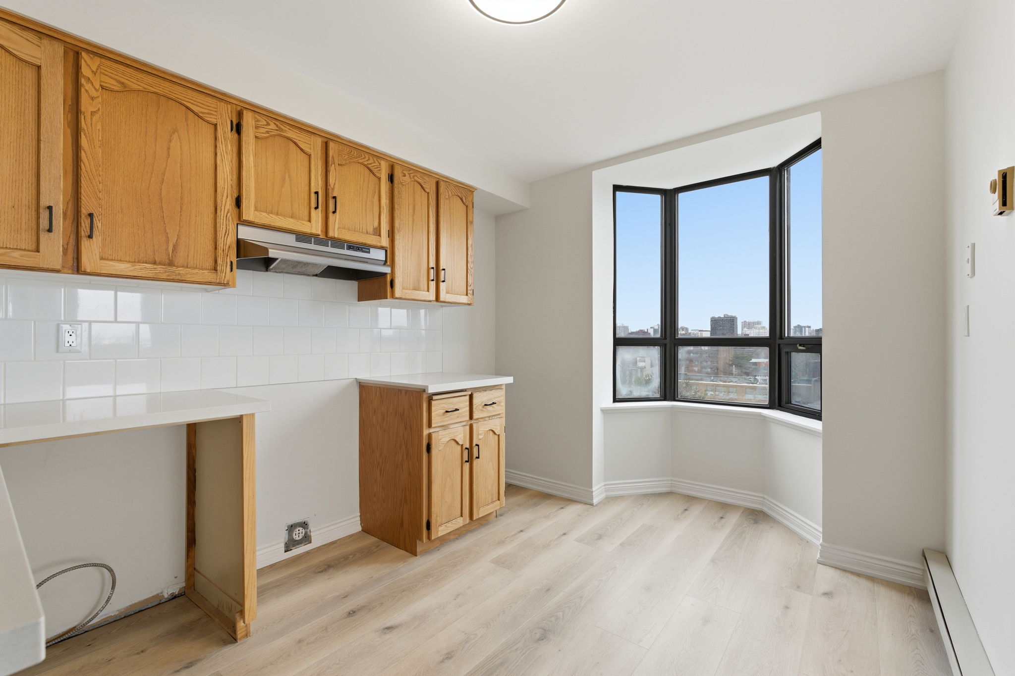 26-web-or-mls-432 Main St E 902, Hamilton-26