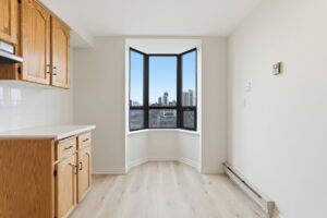 28-web-or-mls-432 Main St E 902, Hamilton-28