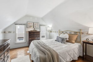 34-web-or-mls-685 Dunn Ave, Hamilton-34