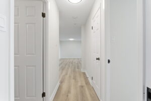 38-web-or-mls-432 Main St E 902, Hamilton-38