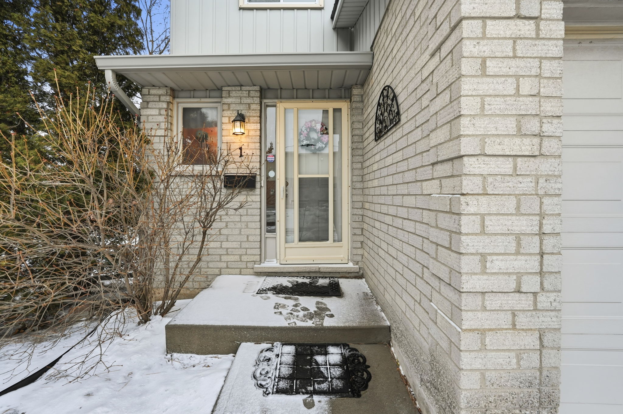 4-web-or-mls-1675 Upper Gage Ave 1, Hamilton-4