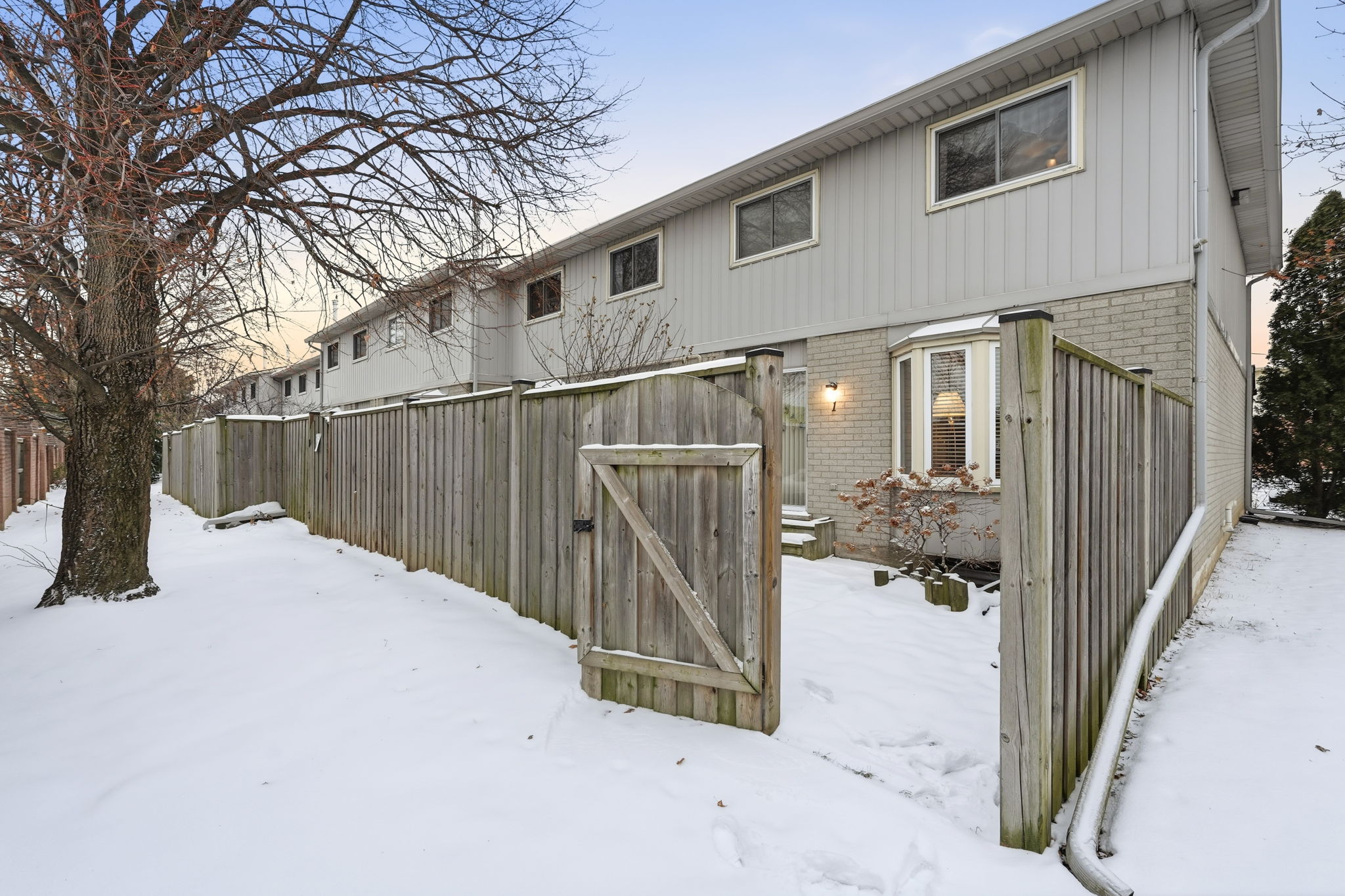 48-web-or-mls-1675 Upper Gage Ave 1, Hamilton-48