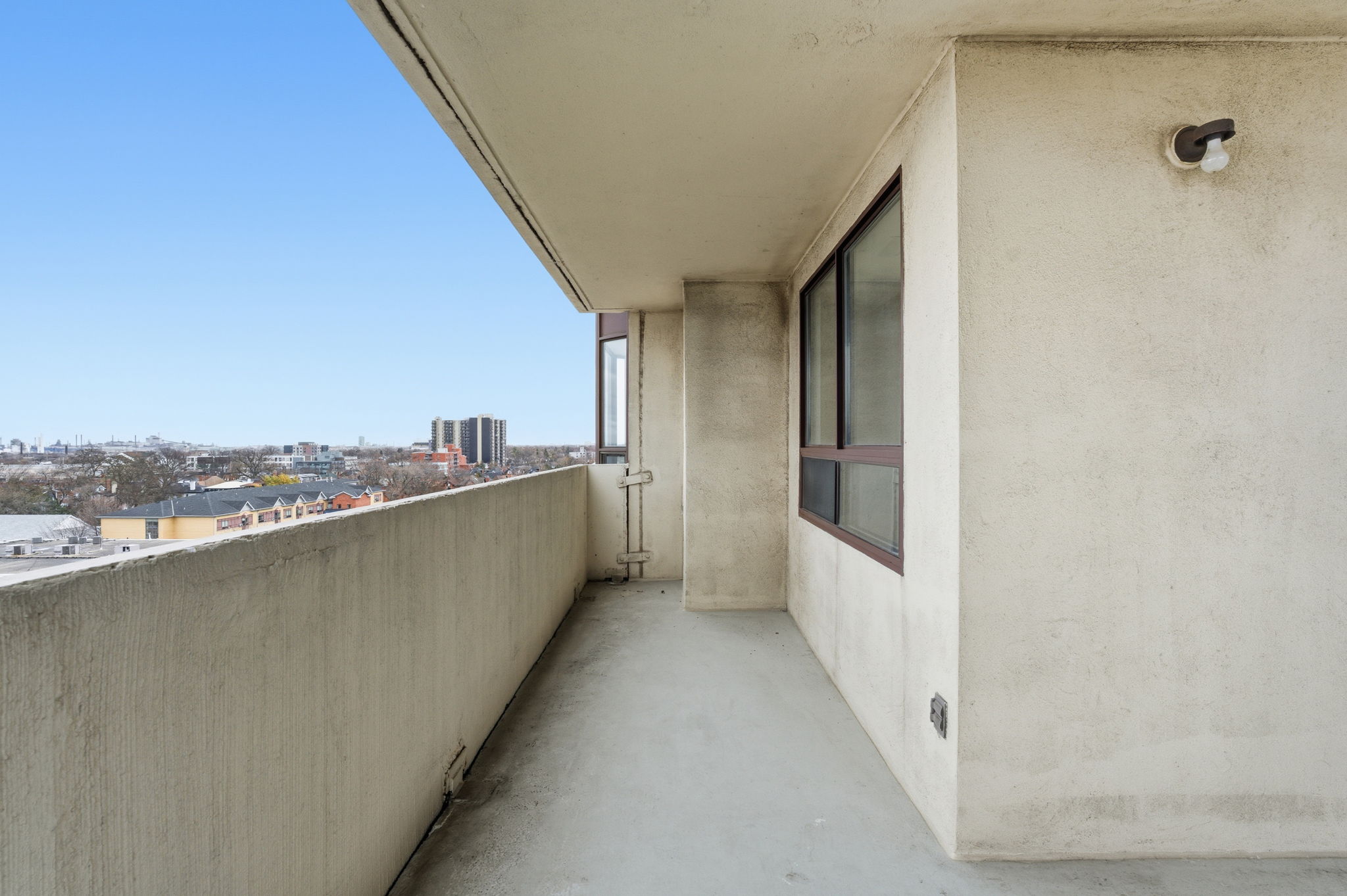 48-web-or-mls-432 Main St E 902, Hamilton-48