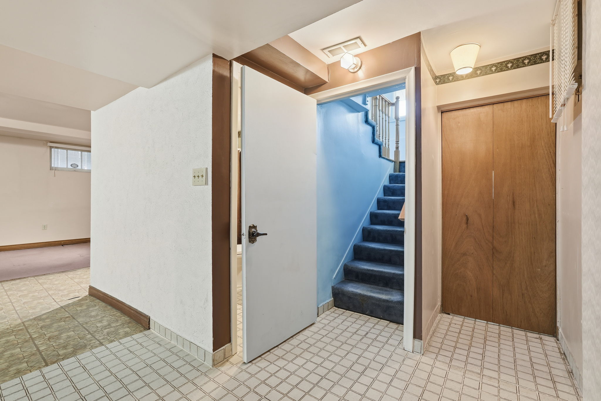 51-web-or-mls-685 Dunn Ave, Hamilton-51