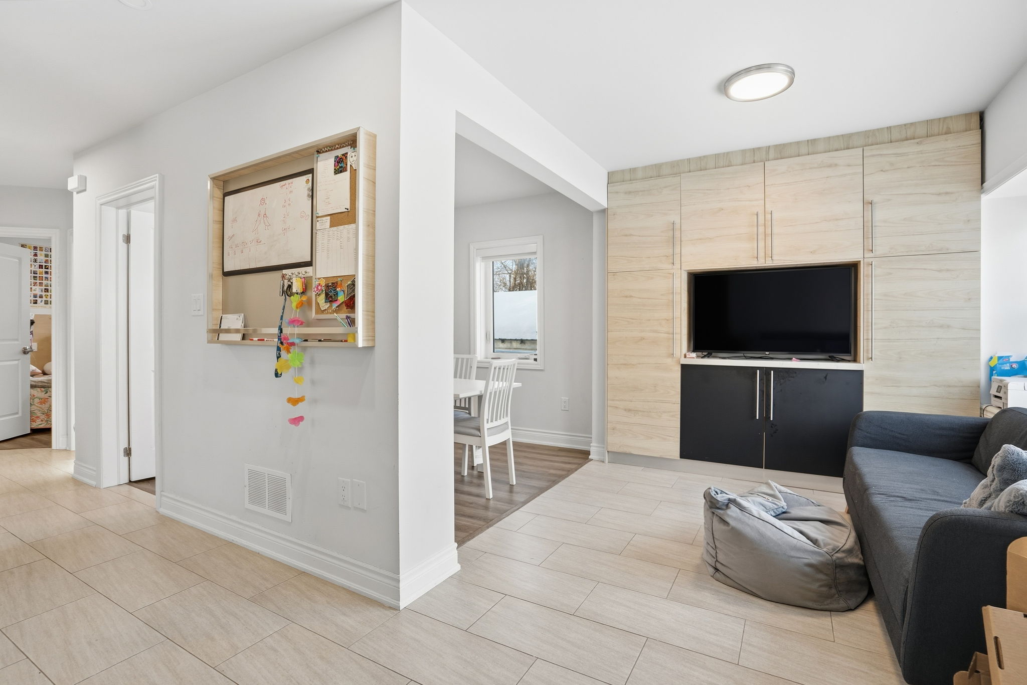 14-web-or-mls-50 Broadway Ave, Hamilton-14