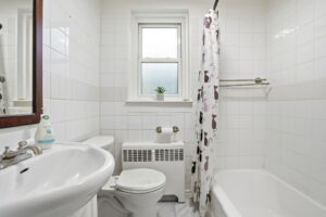 20-web-or-mls-60 Robinson St 104, Hamilton-20