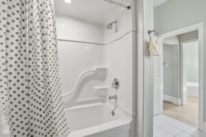 22-web-or-mls-24 Florence St, Hamilton-182