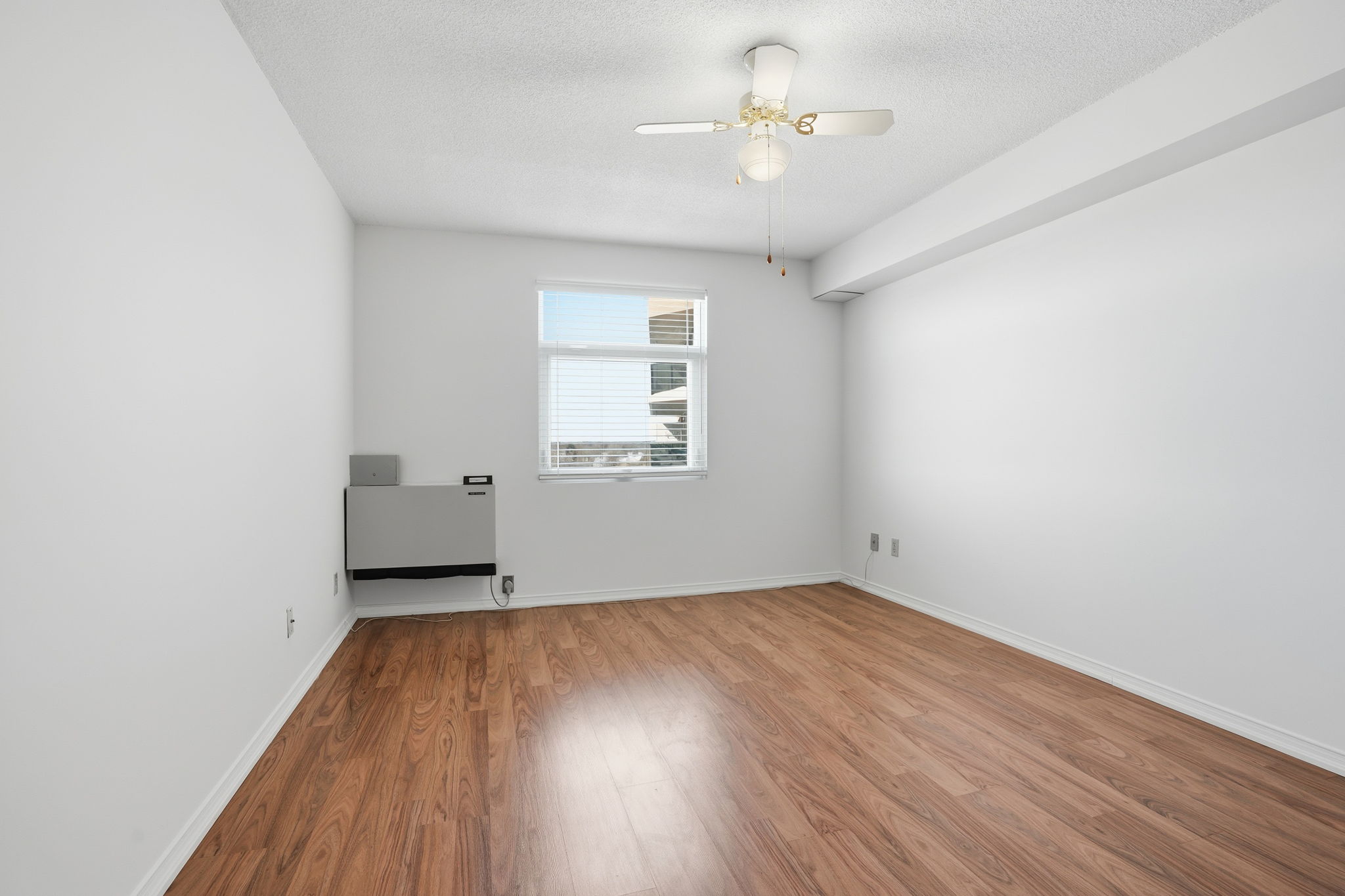 30-web-or-mls-9 Bonheur Ct 808, Brantford-30