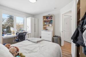 36-web-or-mls-50 Broadway Ave, Hamilton-36