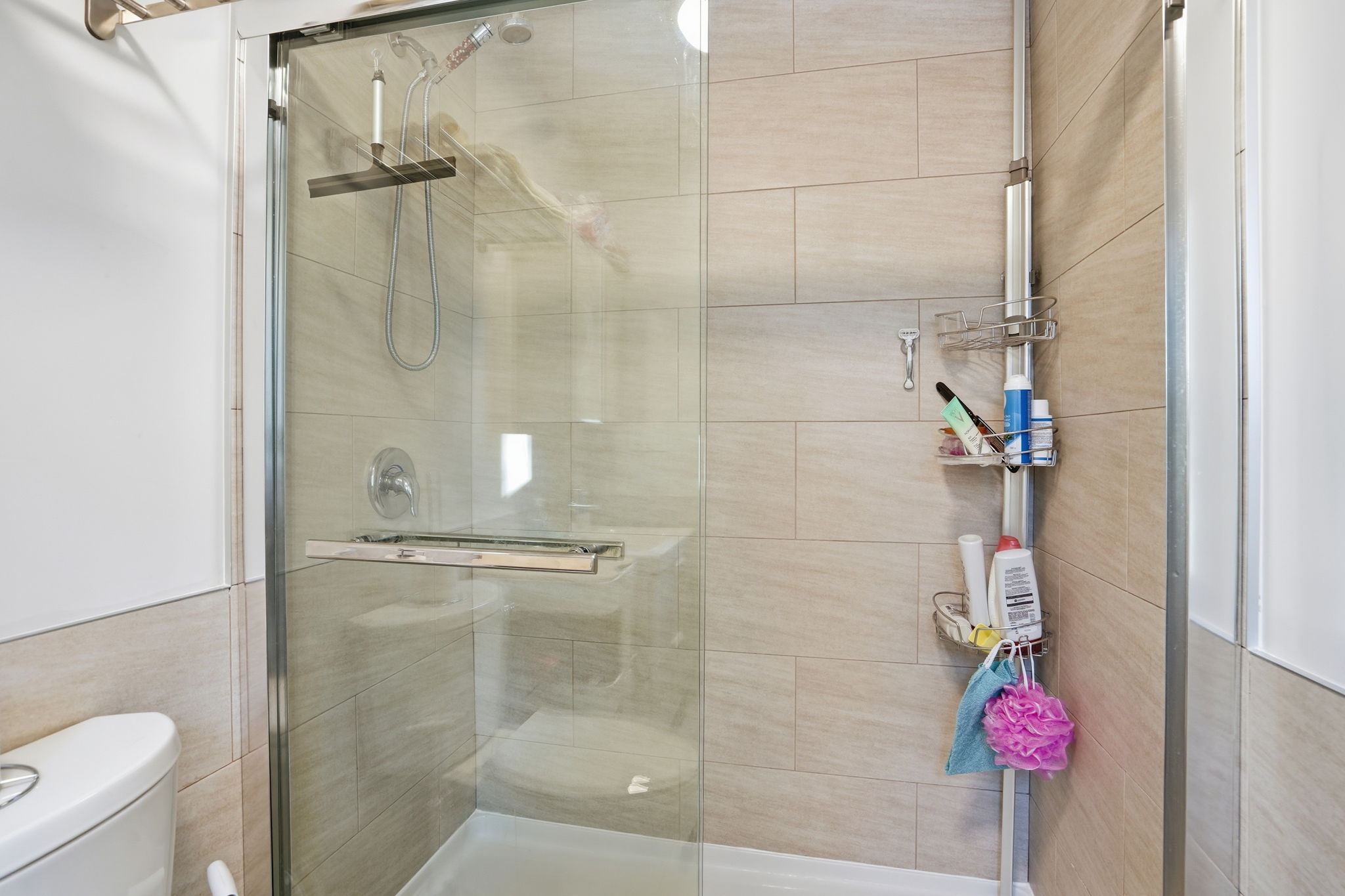 43-web-or-mls-50 Broadway Ave, Hamilton-43