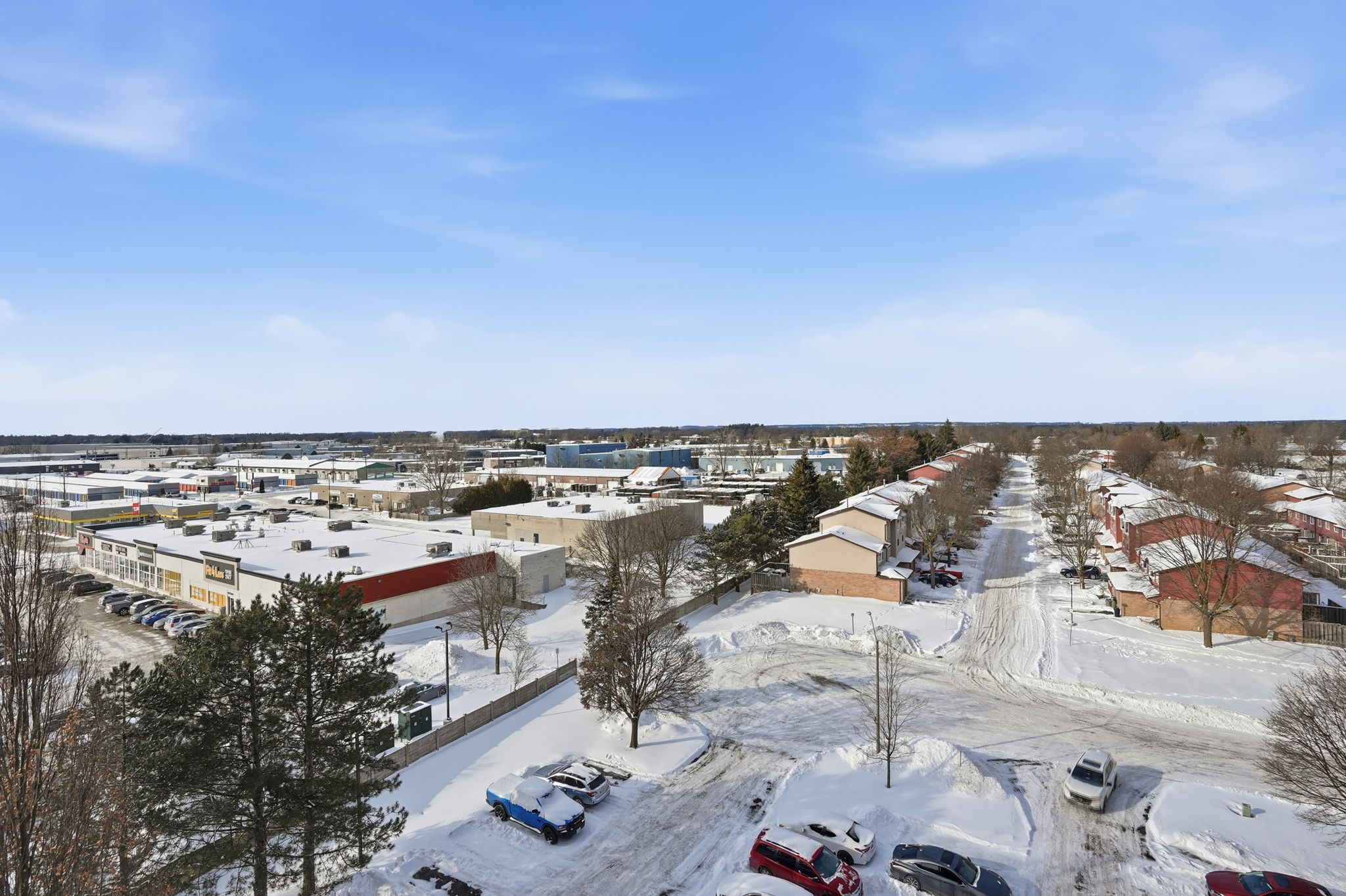 45-web-or-mls-9 Bonheur Ct 808, Brantford-45