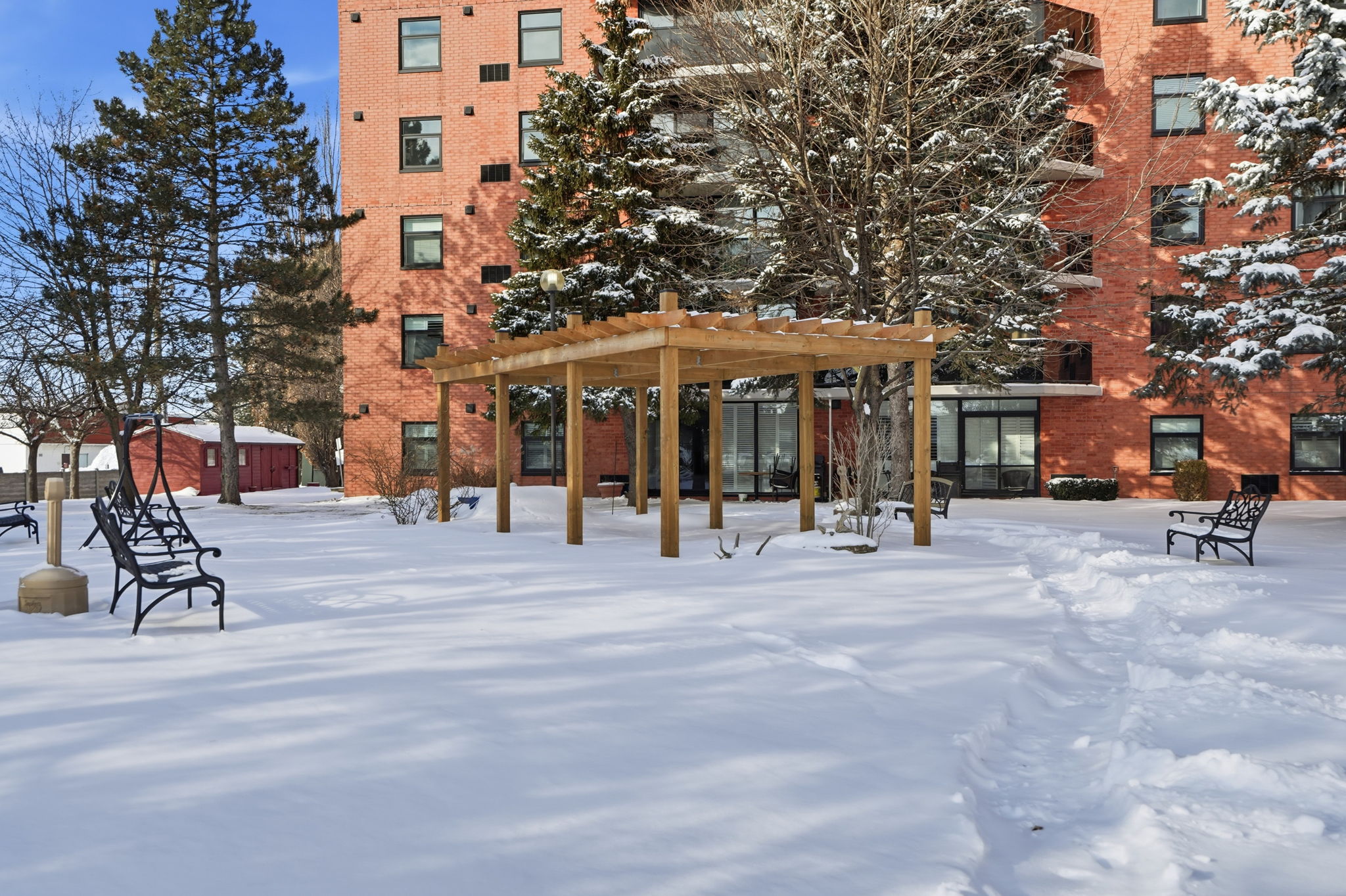 51-web-or-mls-9 Bonheur Ct 808, Brantford-51