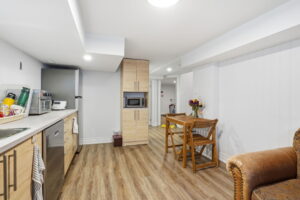 53-web-or-mls-50 Broadway Ave, Hamilton-53