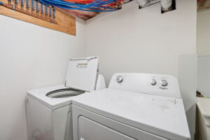 64-web-or-mls-50 Broadway Ave, Hamilton-64