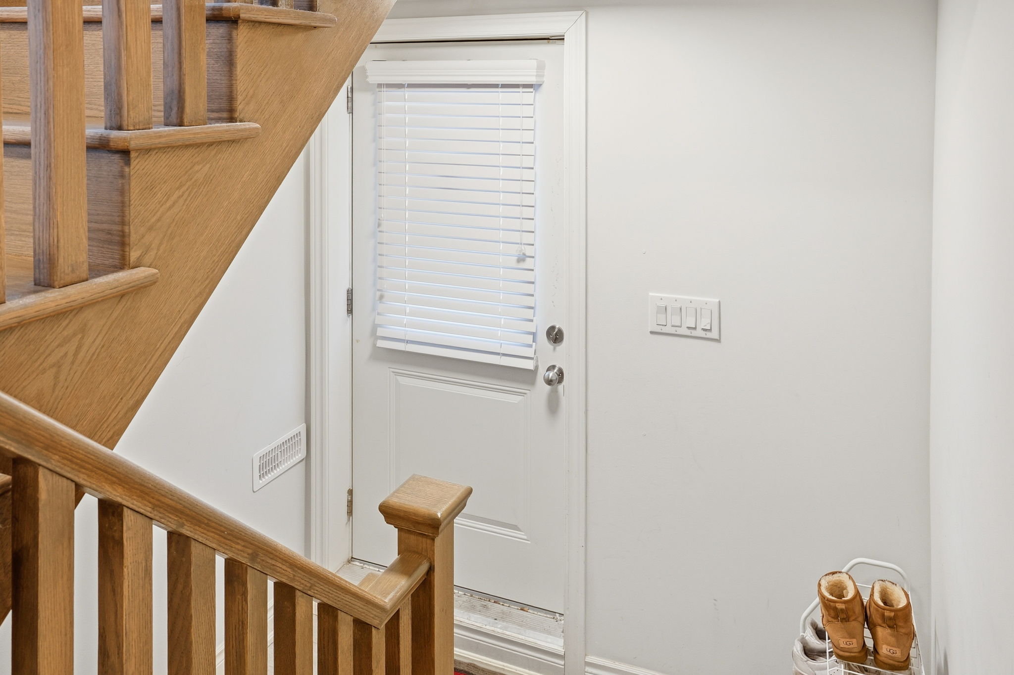 65-web-or-mls-50 Broadway Ave, Hamilton-65