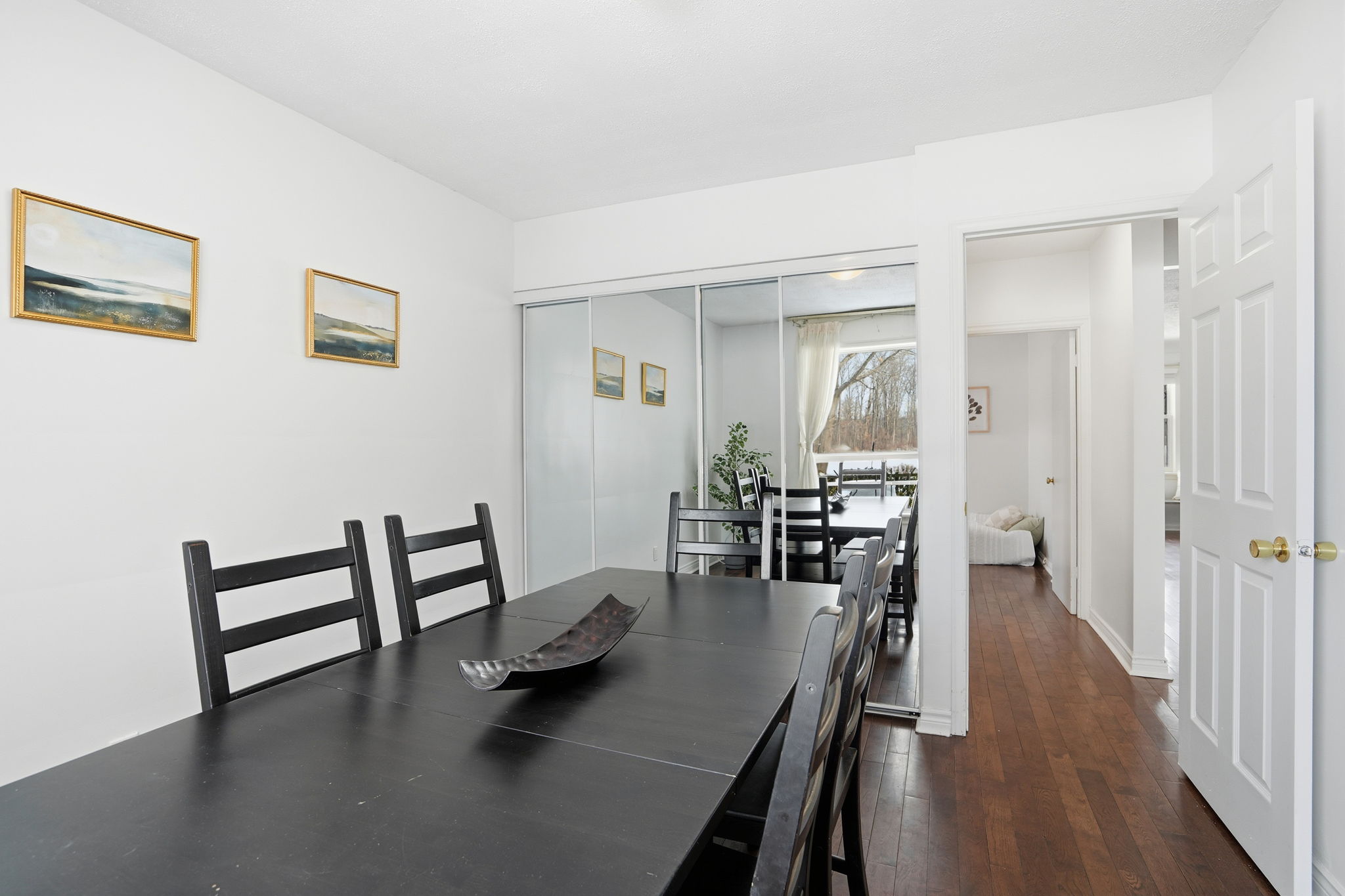 14-web-or-mls-153 Parkview Dr, Hamilton-14