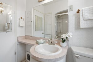 17-web-or-mls-153 Parkview Dr, Hamilton-17