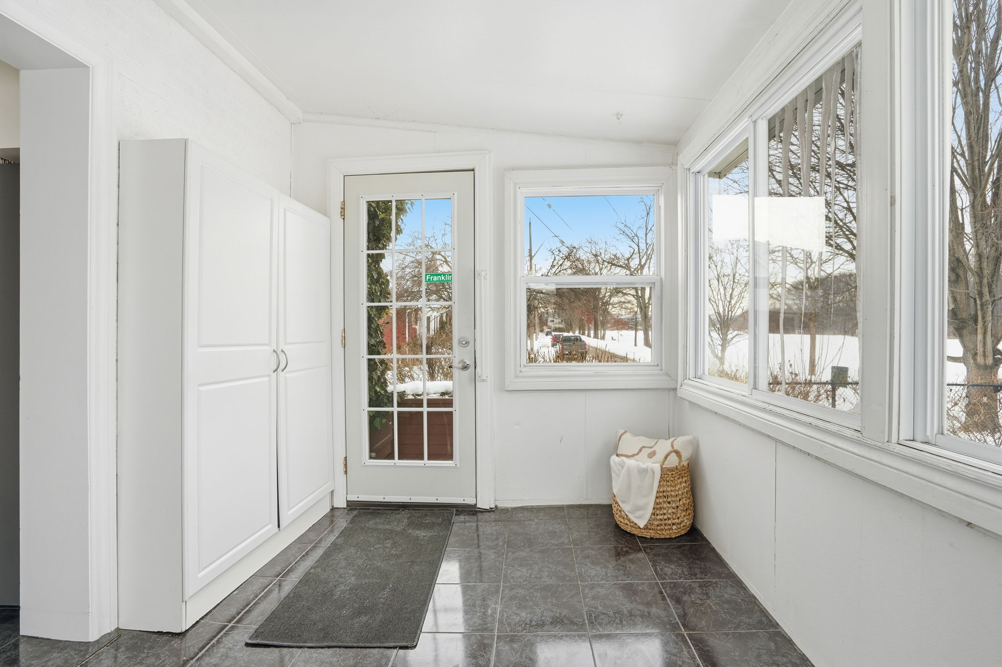 27-web-or-mls-153 Parkview Dr, Hamilton-27