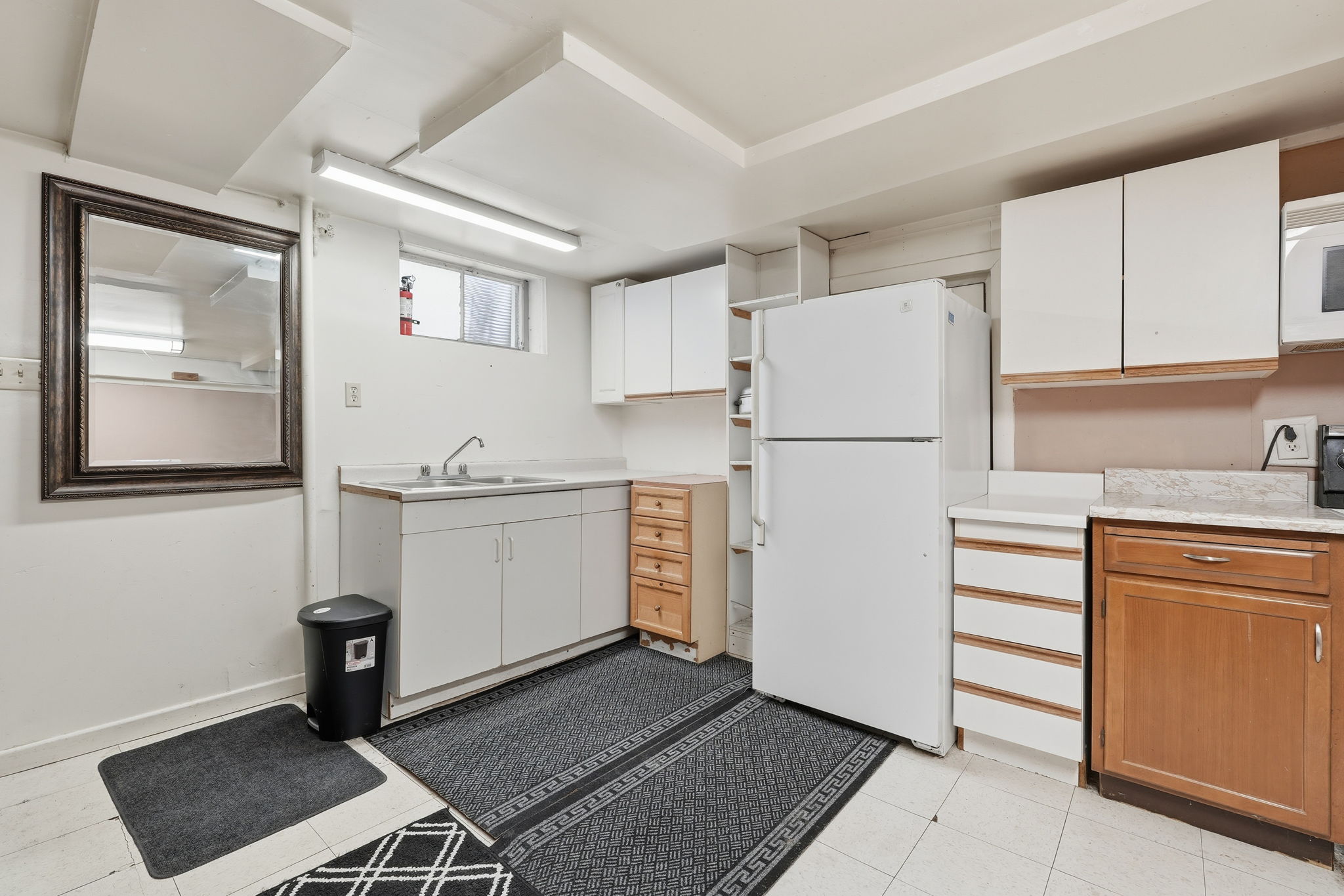 38-web-or-mls-196 Glen Rd, Hamilton-38