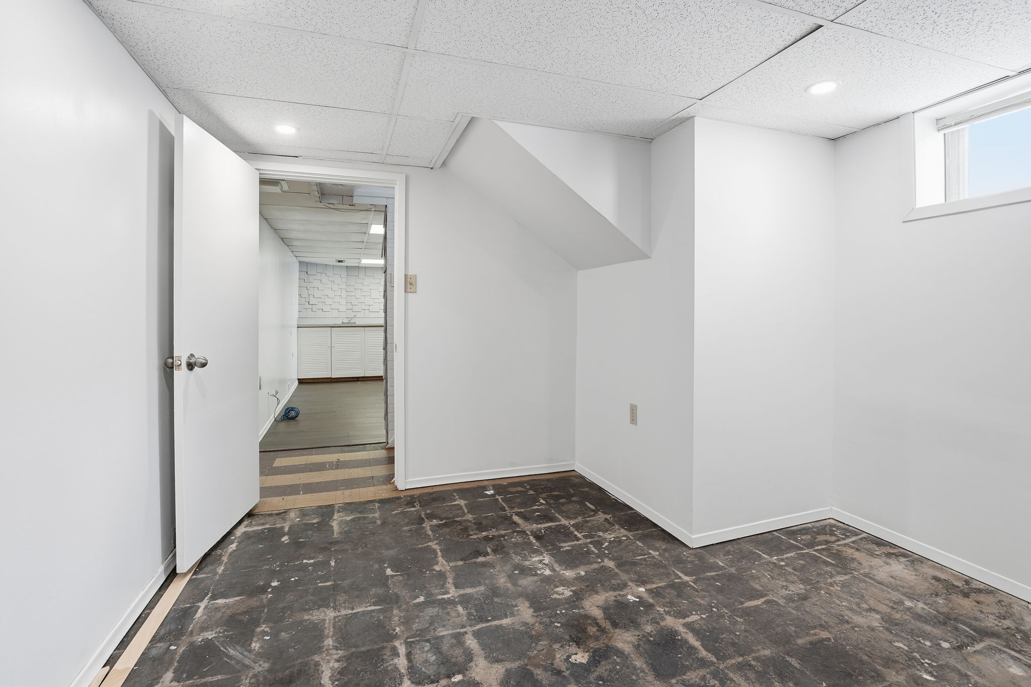 39-web-or-mls-153 Parkview Dr, Hamilton-39