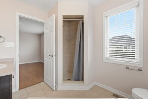 47-web-or-mls-12 emick dr, ancaster-47