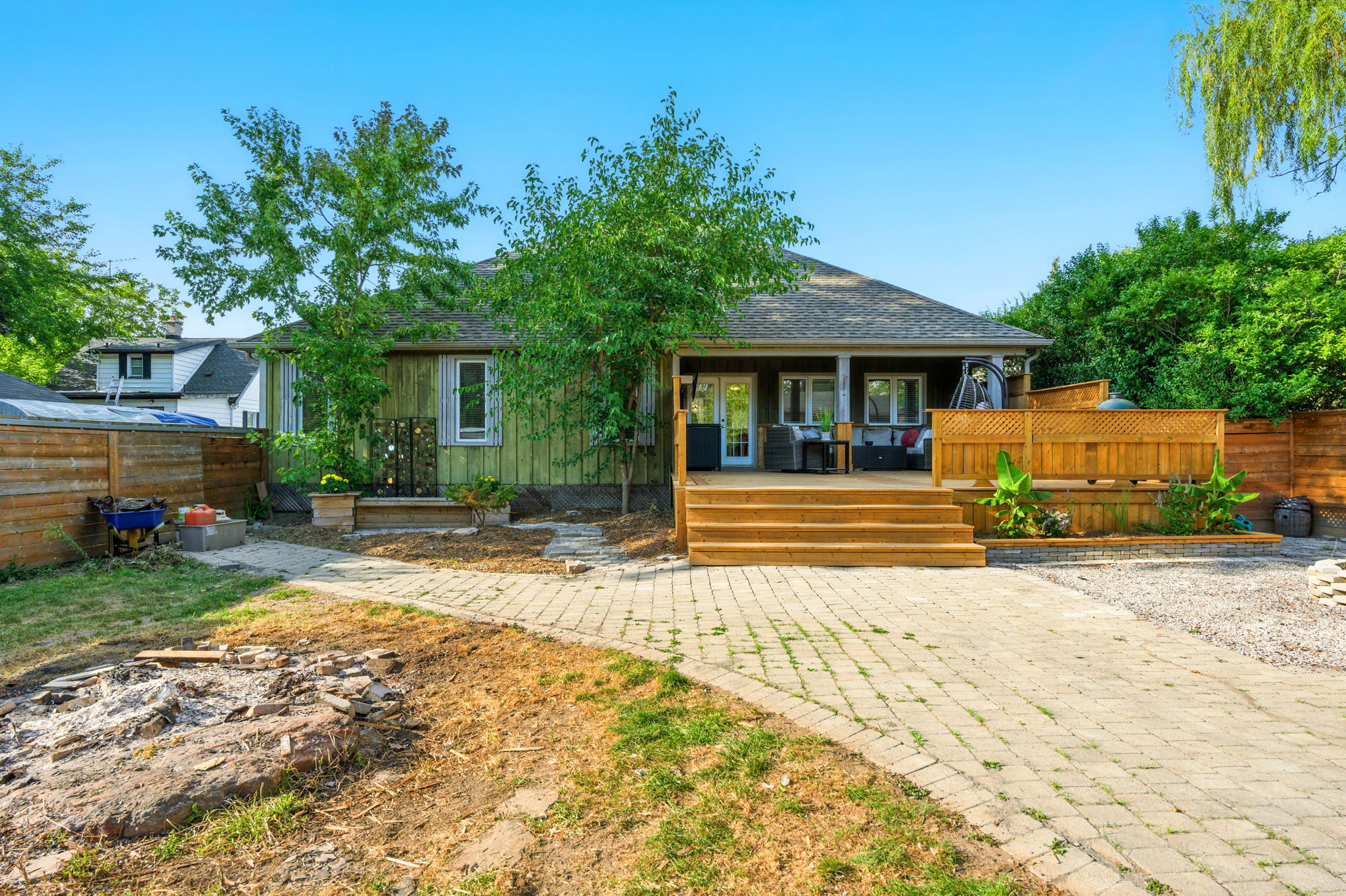 56-web-or-mls-30 Cecil St, St. Catharines-56