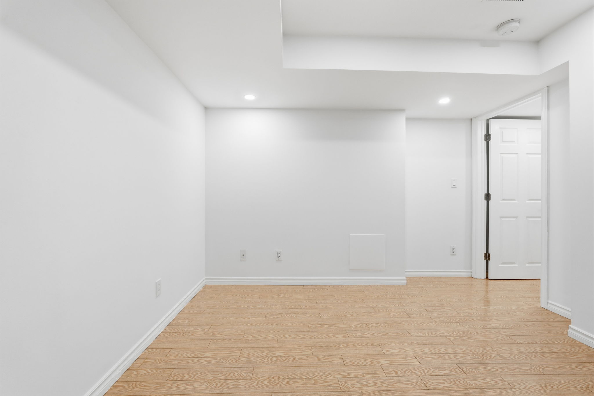 61-web-or-mls-12 emick dr, ancaster-61