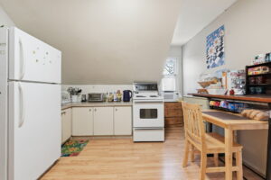 62-web-or-mls-196 Glen Rd, Hamilton-62