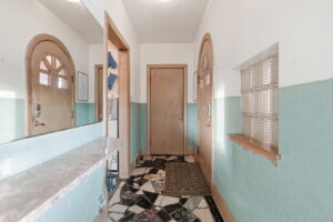 9-web-or-mls-196 Glen Rd, Hamilton-9