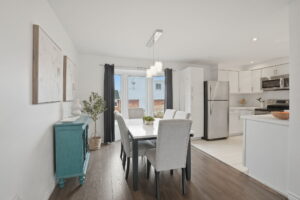 13-web-or-mls-13-Ilona Verlint_1255 Upper Gage Ave 15_Hamilton