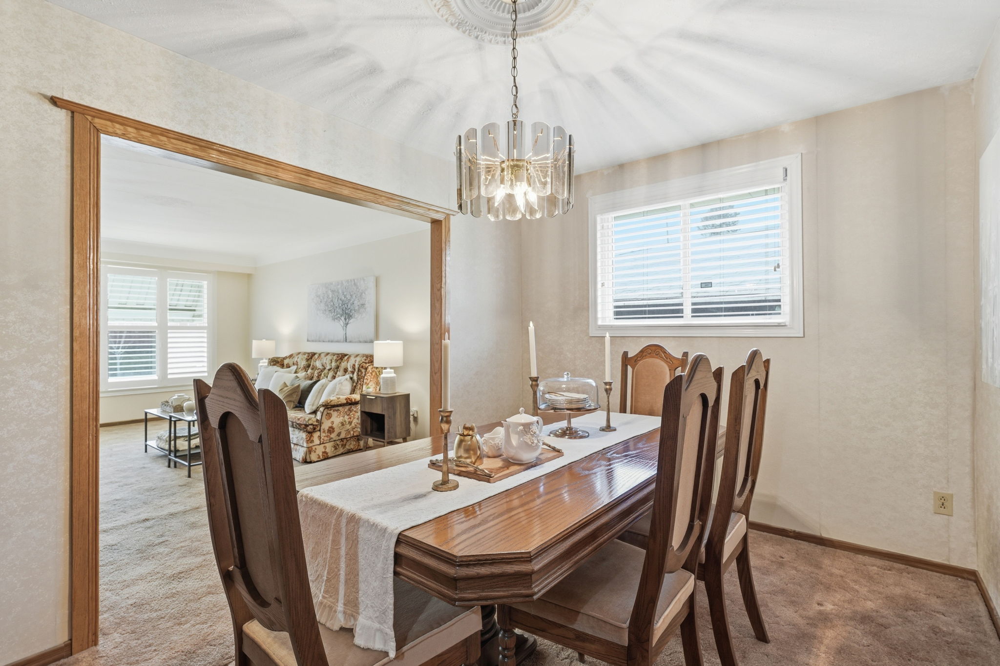 16-web-or-mls-16-Joe Genovese_256 Whitney Ave_Hamilton