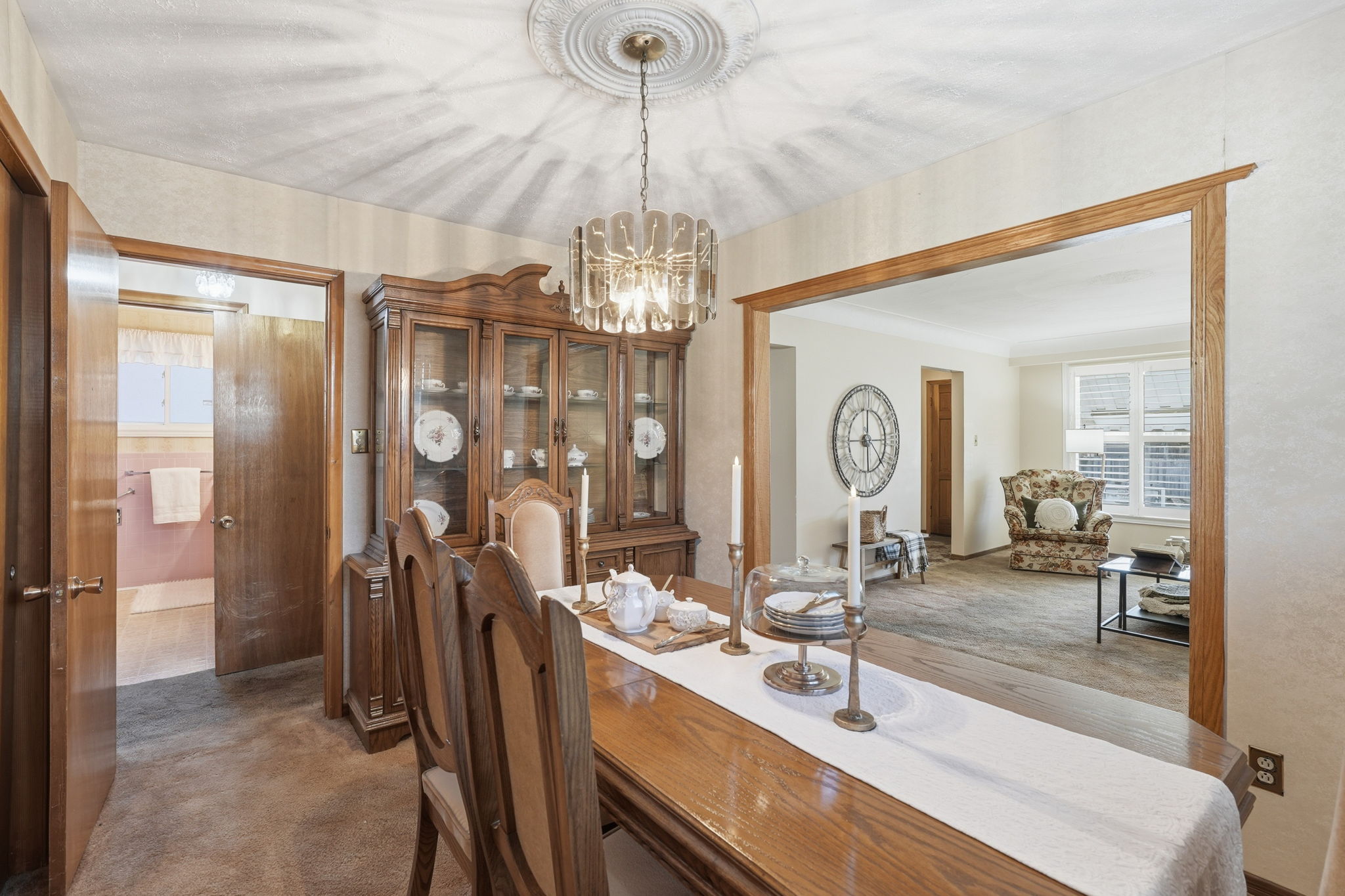 17-web-or-mls-17-Joe Genovese_256 Whitney Ave_Hamilton