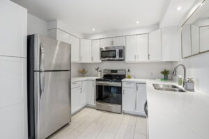 18-web-or-mls-18-Ilona Verlint_1255 Upper Gage Ave 15_Hamilton